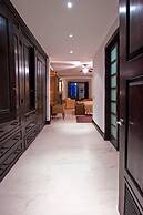 Comfortable 4 Bedroom Condo