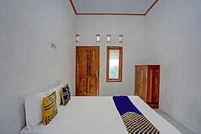 SPOT ON 92906 Surya Indah Homestay Syariah