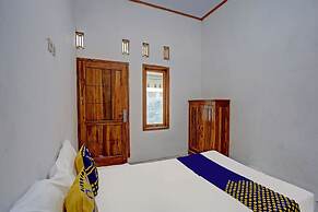 SPOT ON 92906 Surya Indah Homestay Syariah