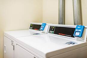 100 Year-old Historic Brick 2BR Loft Large Patio2