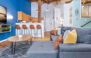 100 Year-old Historic Brick 2BR Loft Large Patio2