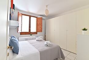 IzzHome Full Center Terrace