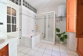 IzzHome Full Center Terrace