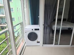 6-18 - 3 Bdr Spacious Penthouse With Shared Pool