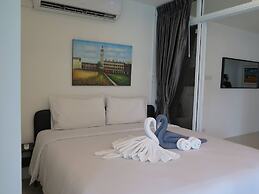 6-18 - 3 Bdr Spacious Penthouse With Shared Pool