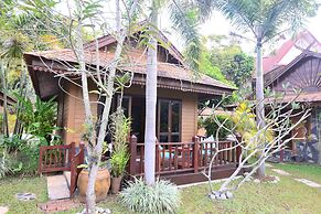 Viang Yonok Hotel Restaurant Sports Club