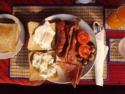 Viang Yonok Hotel Restaurant Sports Club