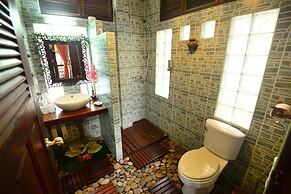 Viang Yonok Hotel Restaurant Sports Club