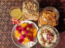 Viang Yonok Hotel Restaurant Sports Club