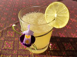 Viang Yonok Hotel Restaurant Sports Club