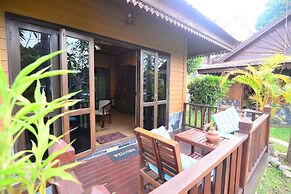 Viang Yonok Hotel Restaurant Sports Club