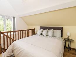 The Old Post Office Barn