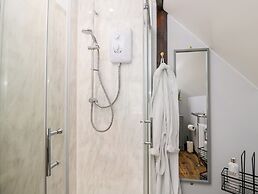 The Old Post Office Barn