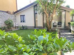 The Secret Garden in Varenna