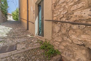 The Secret Garden in Varenna