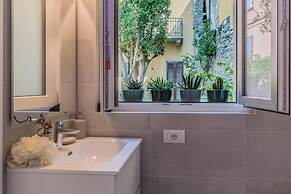 The Secret Garden in Varenna