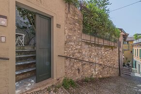 The Secret Garden in Varenna