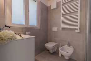 The Secret Garden in Varenna