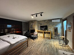 Taş Mahall Luxury Hotel