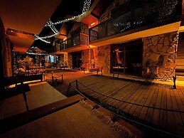 Taş Mahall Luxury Hotel