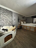 Taş Mahall Luxury Hotel