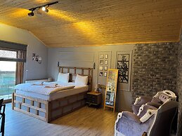 Taş Mahall Luxury Hotel