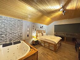 Taş Mahall Luxury Hotel