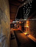 Taş Mahall Luxury Hotel