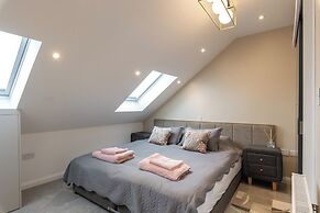 Apartment - Sleeps 4 & Free Parking