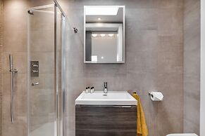Apartment - Sleeps 4 & Free Parking