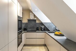 Apartment - Sleeps 4 & Free Parking
