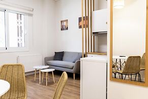 Modern Acropolis 2 Bedroom Apartment Steps From History