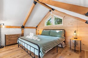 Tree Farm Duo - Best of the Ozarks!