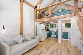 Hidden Hollow - Desirable Ozark Glamping!