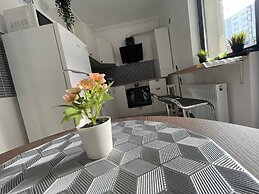 Stylish Studio Near Orhideea Towers With Free Wifi