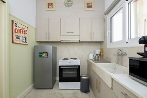 Cosy 2BR flat - metro station & hospital