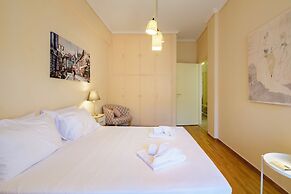 Cosy 2BR flat - metro station & hospital