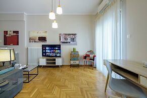 Cosy 2BR flat - metro station & hospital