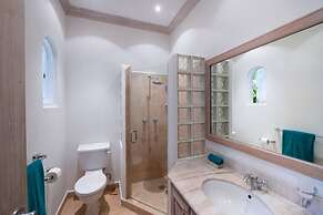 Sugar Hill - Fiddlesticks 3 Bedroom Villa