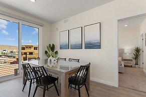 Boots At Kat's 2 Bedroom Condo