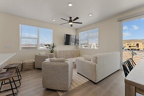 Boots At Kat's 2 Bedroom Condo