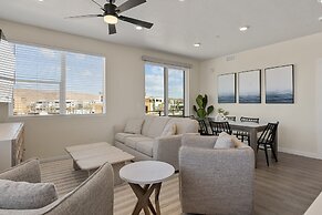 Boots At Kat's 2 Bedroom Condo