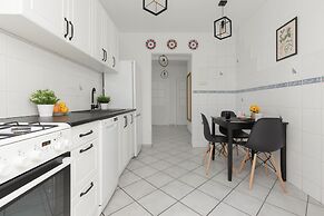 Spacious 3 Bedroom Apartment by Renters