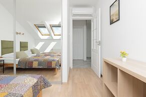 Spacious 3 Bedroom Apartment by Renters