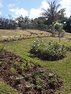 Pondbottom Apartment Hotel