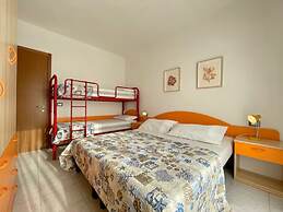 Nice Apartment in Modern Residence With two Swimming Pools