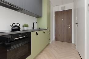 Studios With AC Kasprzaka 29 by Renters