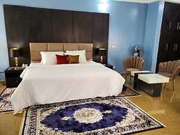 Royale Crown Villa Apartment