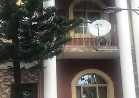 Royale Crown Villa Apartment