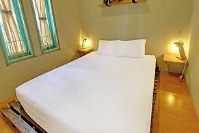 OYO 92825 Kamar Lombok